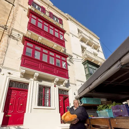 The Snop House فندق مبيت وإفطار