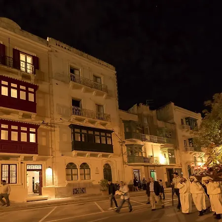 فندق مبيت وإفطار The Snop House 4*