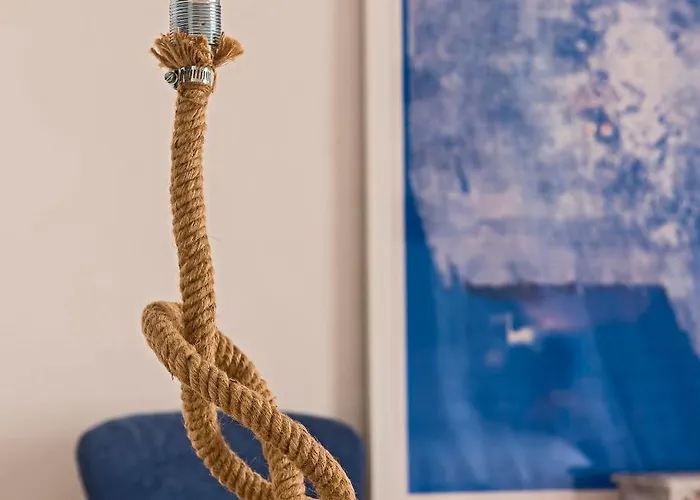 The Snop House Bed & Breakfast