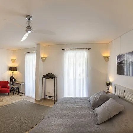 The Snop House 4*