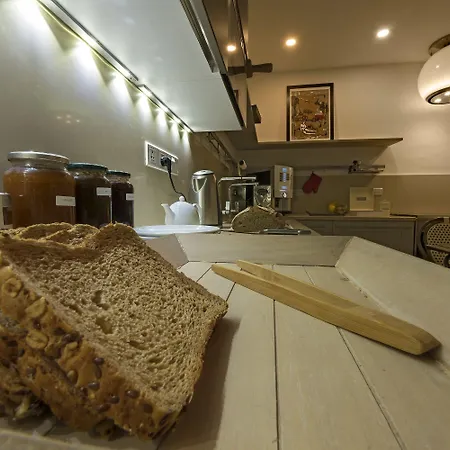 The Snop House Senglea