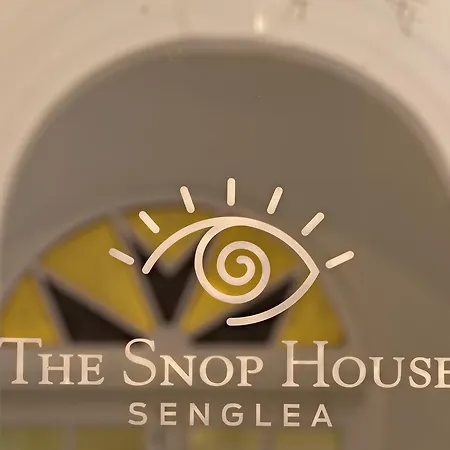 The Snop House Panzió Senglea