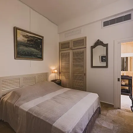 The Snop House Bed and Breakfast Senglea