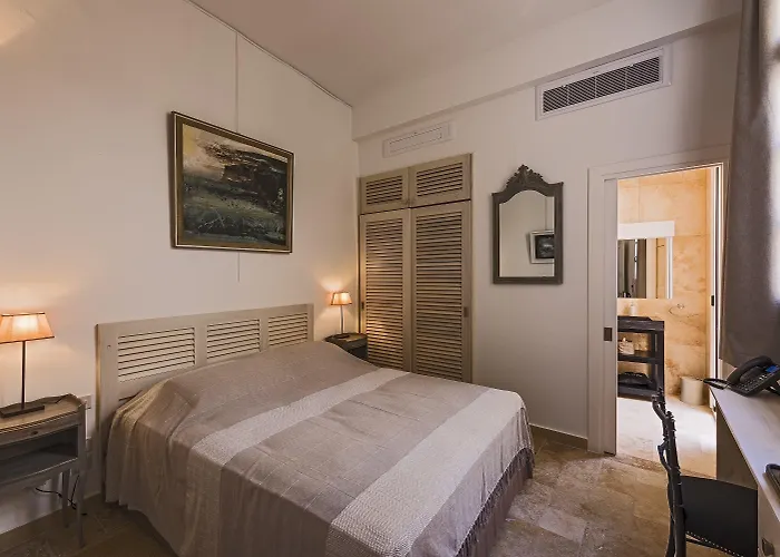 The Snop House Bed & Breakfast Senglea