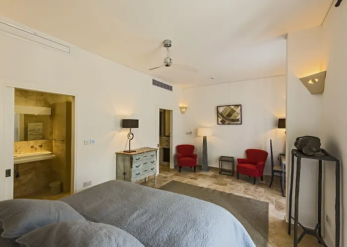 The Snop House Senglea