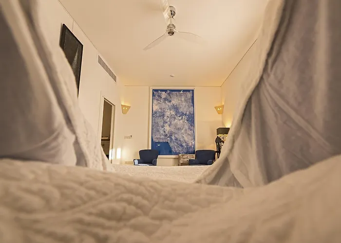 The Snop House Bed & Breakfast