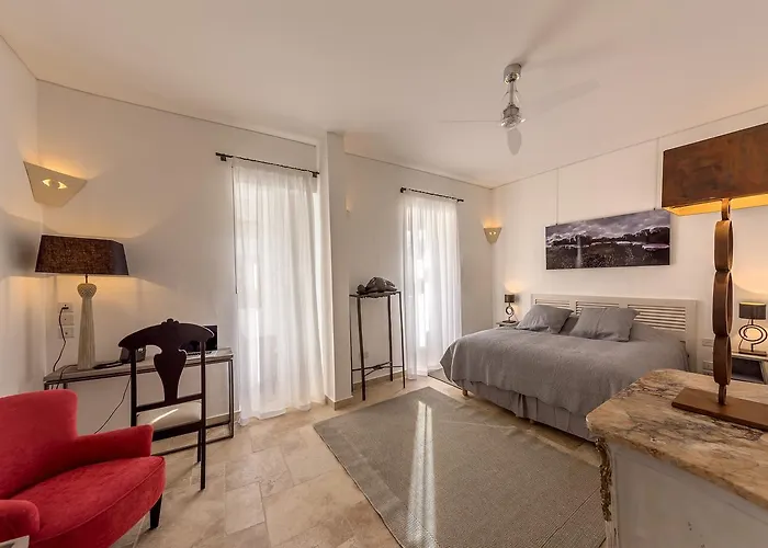 The Snop House Senglea