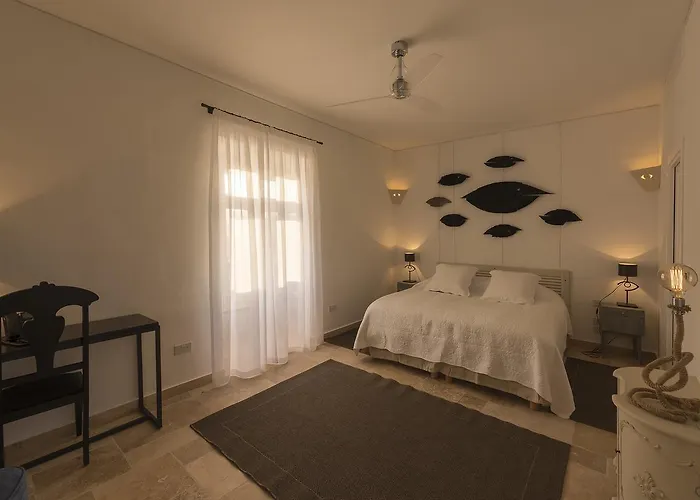 The Snop House Bed & Breakfast Senglea