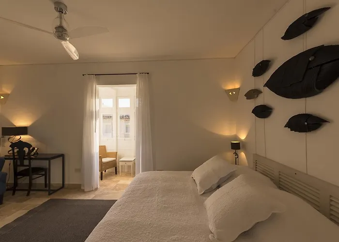 The Snop House Bed & Breakfast Senglea